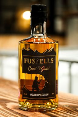 Logo for: Fussells' Coal & Gold Welsh Spiced Rum