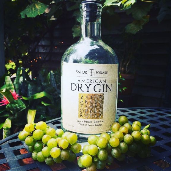 Photo for: American Dry Gin