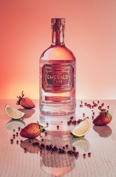 Photo for: Emerald Gin / Pink Gin