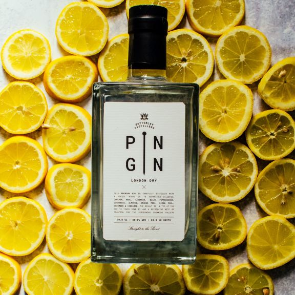 Photo for: Pin Gin London Dry