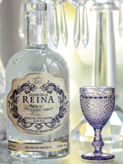 Photo for: Elixir de la Reina / Mezcal Ancestral Joven