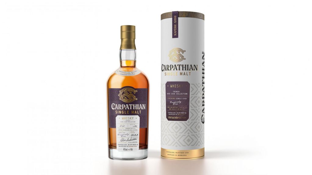 Photo for: Carpathian Single Malt Whisky Burgundy Cask Finish